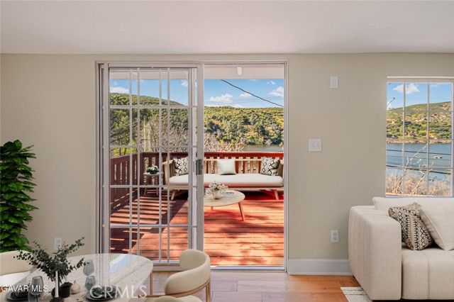 17743 Elizabeth Lake, Lake Hughes, CA 93532