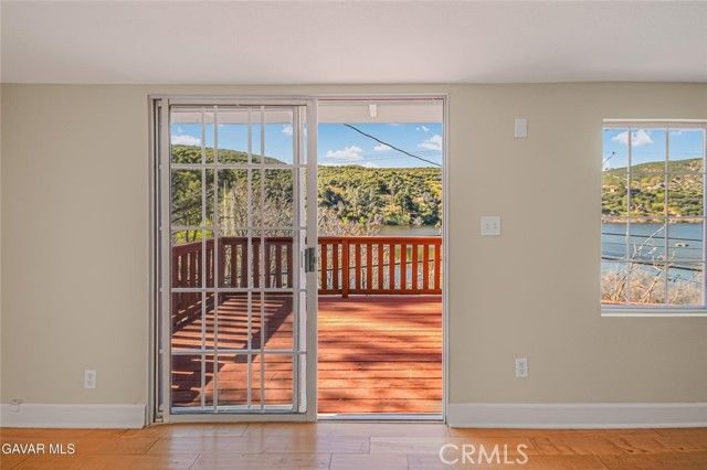 17743 Elizabeth Lake, Lake Hughes, CA 93532