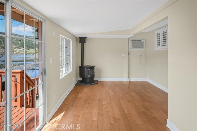 17743 Elizabeth Lake, Lake Hughes, CA 93532