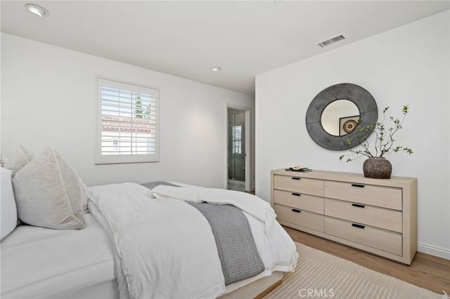 117 White Flower, Irvine, CA 92603