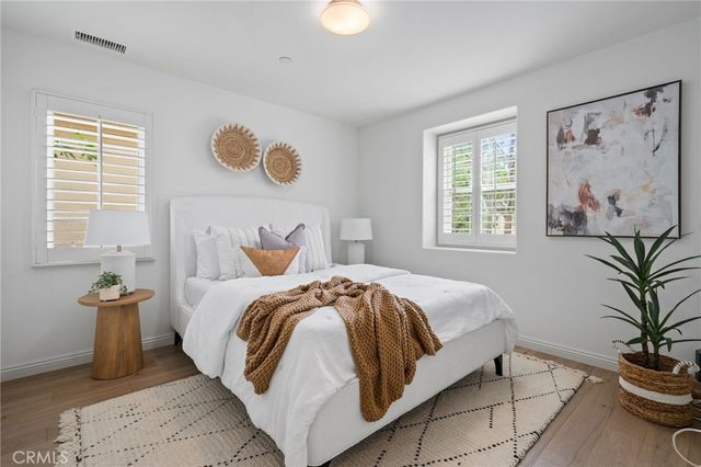 117 White Flower, Irvine, CA 92603