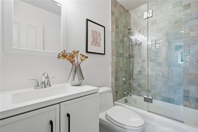 117 White Flower, Irvine, CA 92603