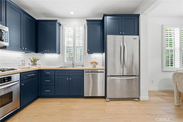 117 White Flower, Irvine, CA 92603