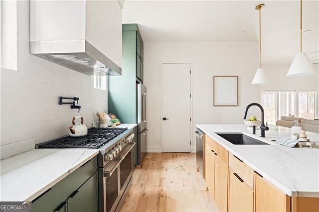 12 Montgomery Street NE, Atlanta, GA 30307