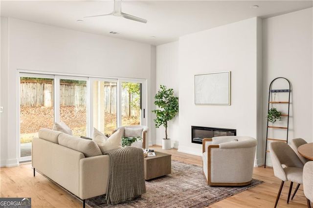 12 Montgomery Street NE, Atlanta, GA 30307