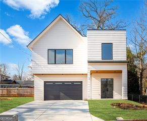 12 Montgomery Street NE, Atlanta, GA 30307