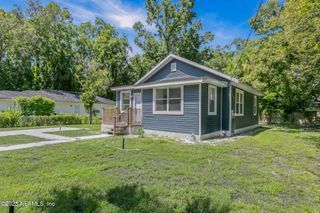 5304 SPRING GROVE Avenue, Jacksonville, FL 32209