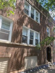 2414 W 70th Street 2, Chicago, IL 60629