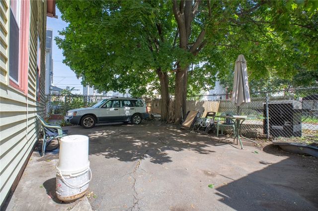 36 Hamilton Street, Providence, RI 02907
