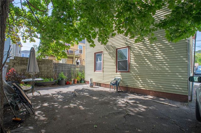 36 Hamilton Street, Providence, RI 02907