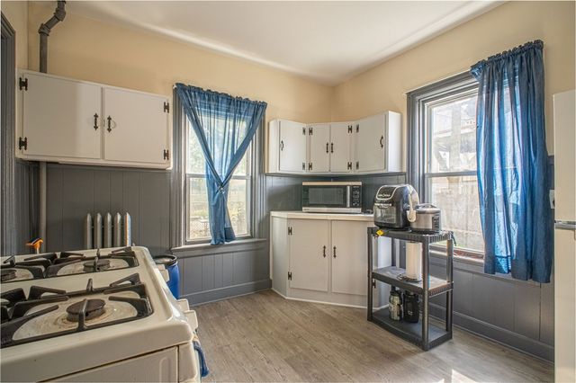 36 Hamilton Street, Providence, RI 02907