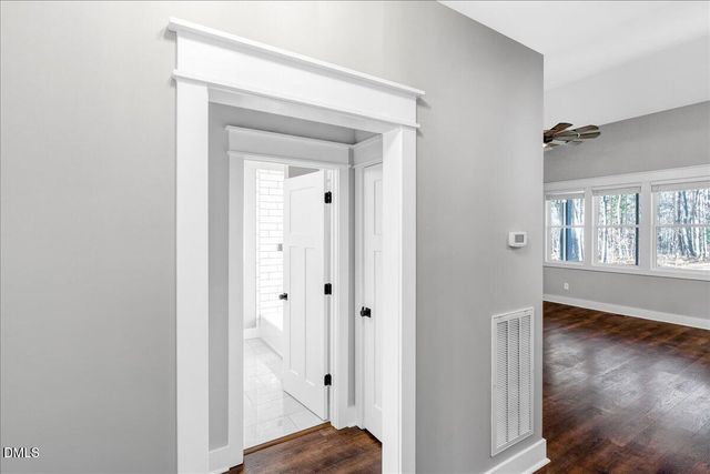 104 Shawnee Drive, Louisburg, NC 27549