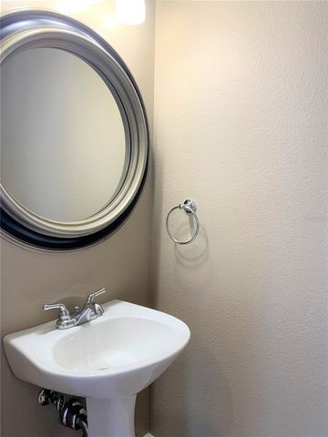 601 CASABELLA CIRCLE, Tampa, FL 33609