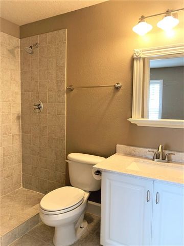 601 CASABELLA CIRCLE, Tampa, FL 33609