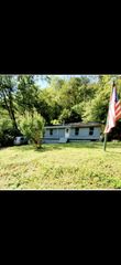 3654 541 Highway, Jackson, KY 41339