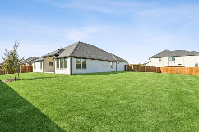 1086 Dewy Lake Place, Lavon, TX 75166