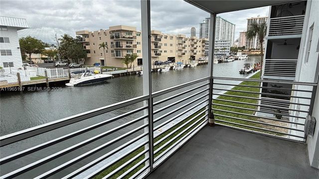 3849 NE 169th St 201, North Miami Beach, FL 33160