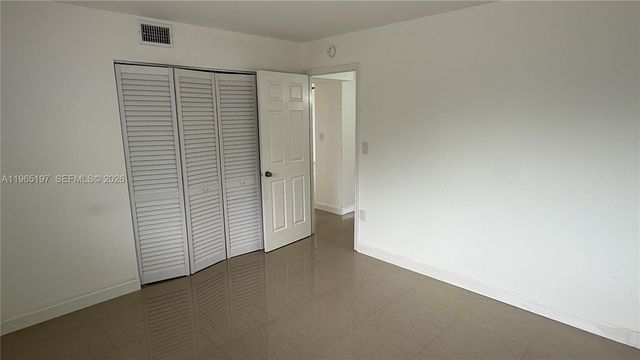 3849 NE 169th St 201, North Miami Beach, FL 33160