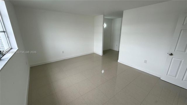 3849 NE 169th St 201, North Miami Beach, FL 33160