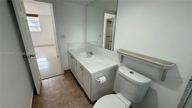 3849 NE 169th St 201, North Miami Beach, FL 33160