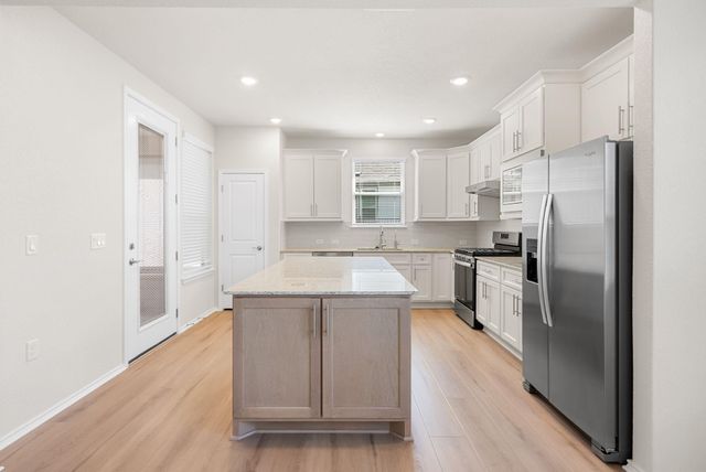 120 Cross Bar ST, Georgetown, TX 78633