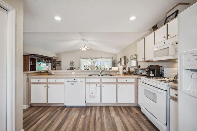 4177 CANNES AVENUE, Lake Wales, FL 33859