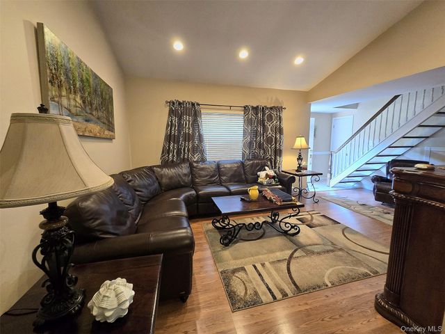 60 Meyer Lane, Medford, NY 11763