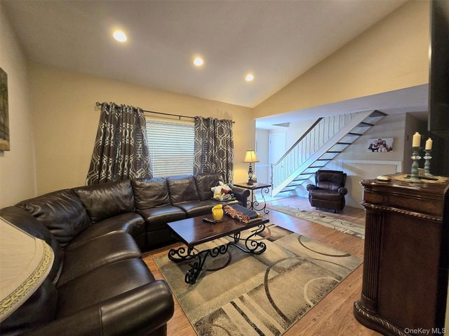 60 Meyer Lane, Medford, NY 11763
