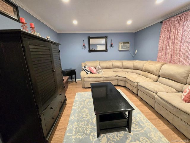 60 Meyer Lane, Medford, NY 11763