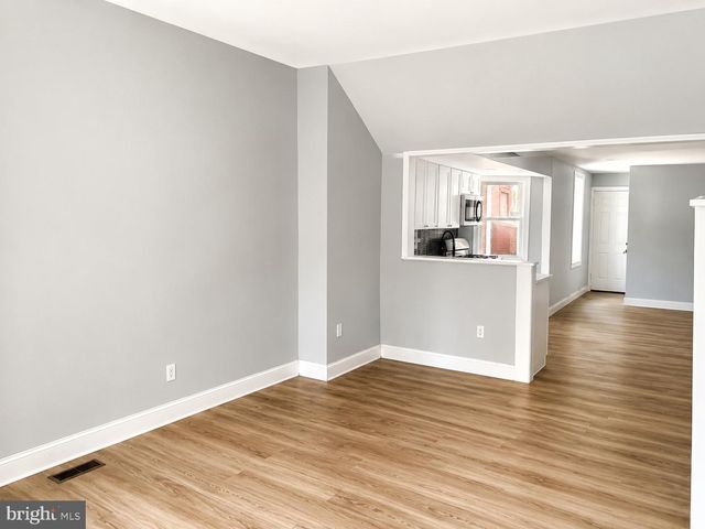 847 E WESTMORELAND ST, Philadelphia, PA 19134