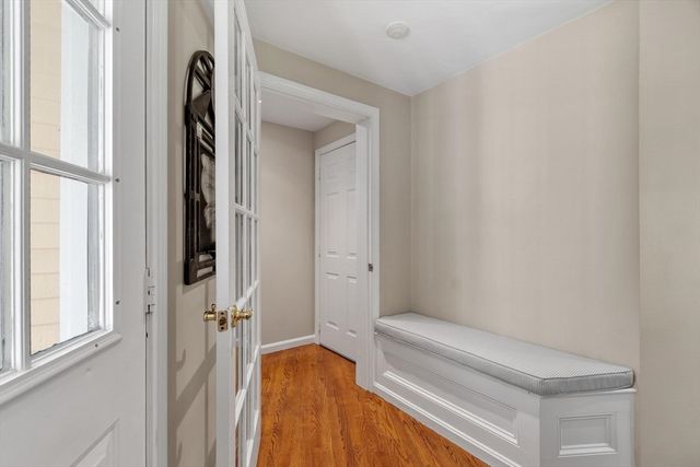 9 Ladyslipper Ln, Acton, MA 01720