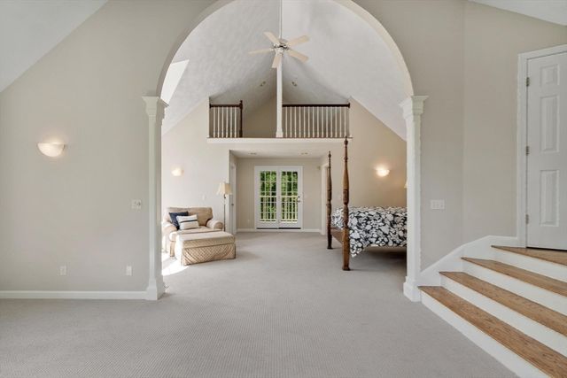 9 Ladyslipper Ln, Acton, MA 01720