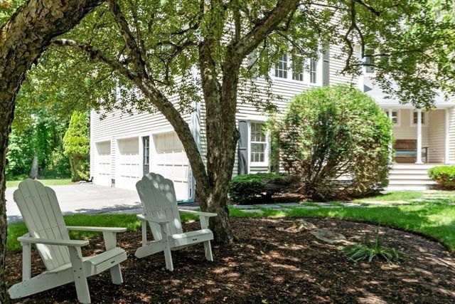 9 Ladyslipper Ln, Acton, MA 01720