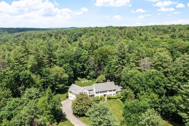 9 Ladyslipper Ln, Acton, MA 01720