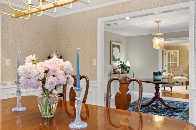 9 Ladyslipper Ln, Acton, MA 01720