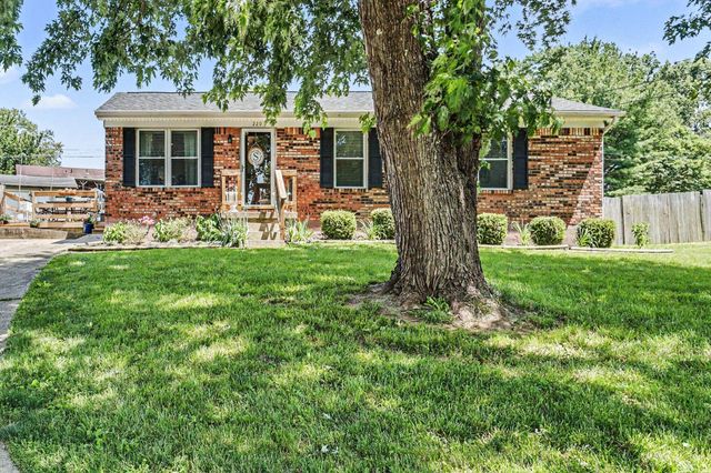 229 Hill N Dell Road, Paris, KY 40361