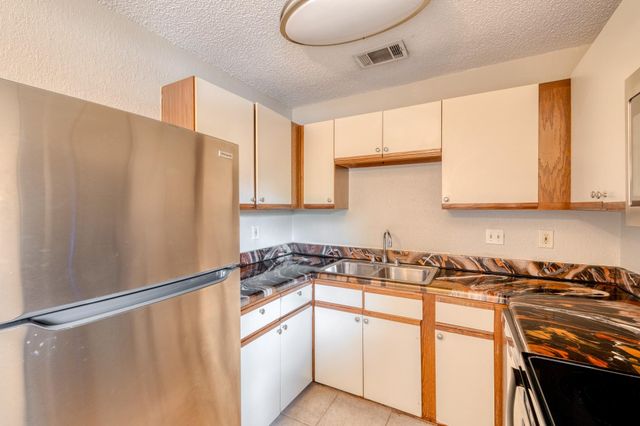 1015 E Yager LN 35, Austin, TX 78753