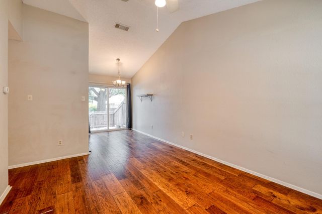 1015 E Yager LN 35, Austin, TX 78753
