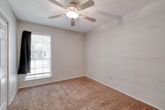 1015 E Yager LN 35, Austin, TX 78753