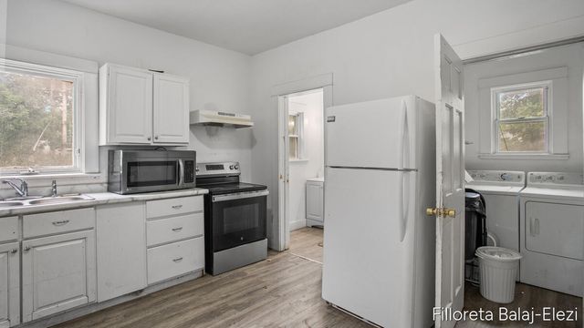 714 Adams Street, Grand Rapids, MI 49507