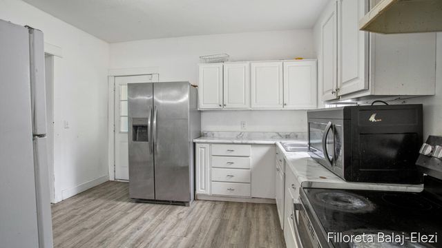 714 Adams Street, Grand Rapids, MI 49507
