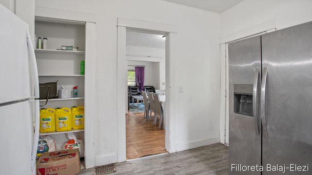 714 Adams Street, Grand Rapids, MI 49507
