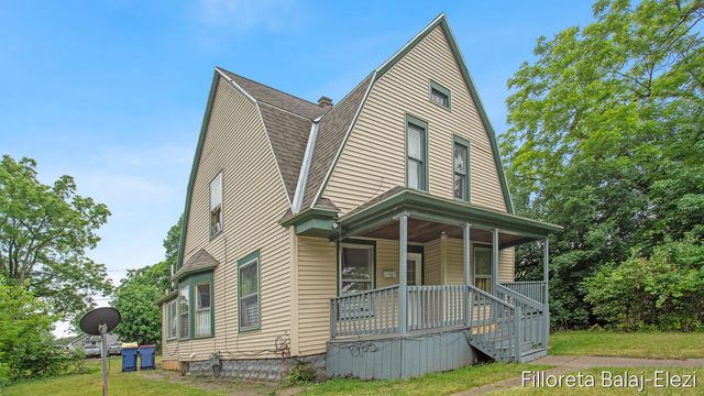714 Adams Street, Grand Rapids, MI 49507