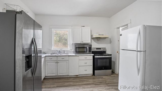 714 Adams Street, Grand Rapids, MI 49507