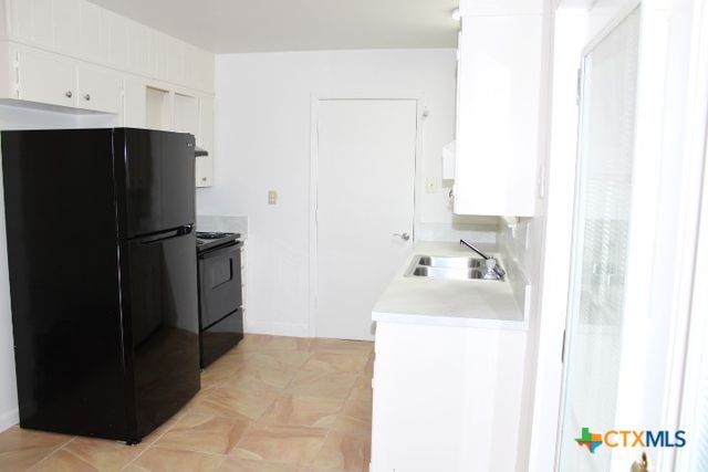 1009 S 29th Street, Copperas Cove, TX 76522