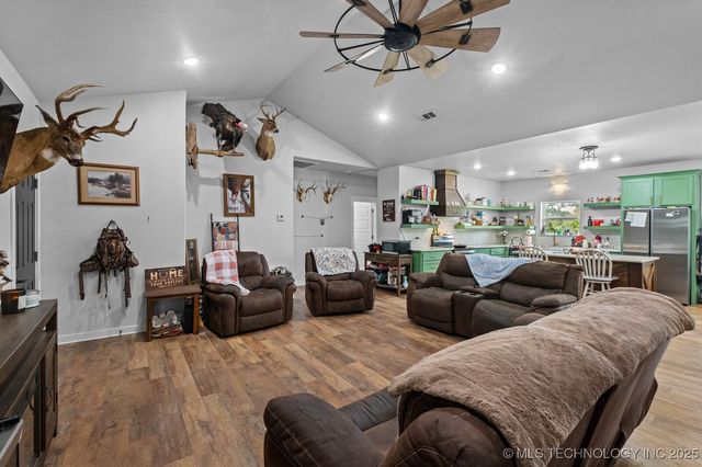 471962 E 720, Westville, OK 74965