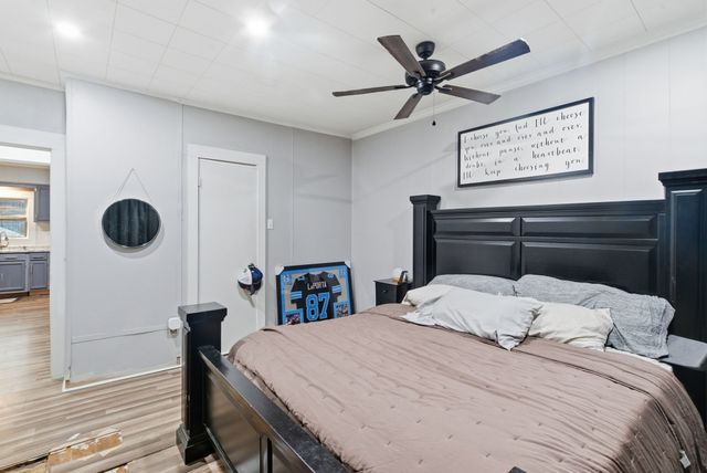 1317 4th Street, Graham, TX 76450