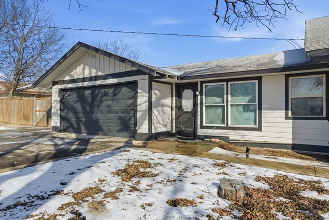 1317 4th Street, Graham, TX 76450