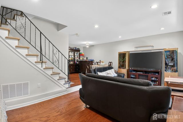 103 Aspen Drive, North Brunswick, NJ 08902