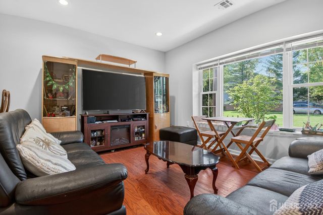 103 Aspen Drive, North Brunswick, NJ 08902